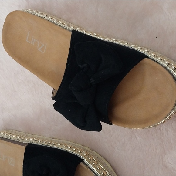 Linzi velvet suedette feel black bow and gold studded slider sandals size 7-8 - Picture 5 of 7